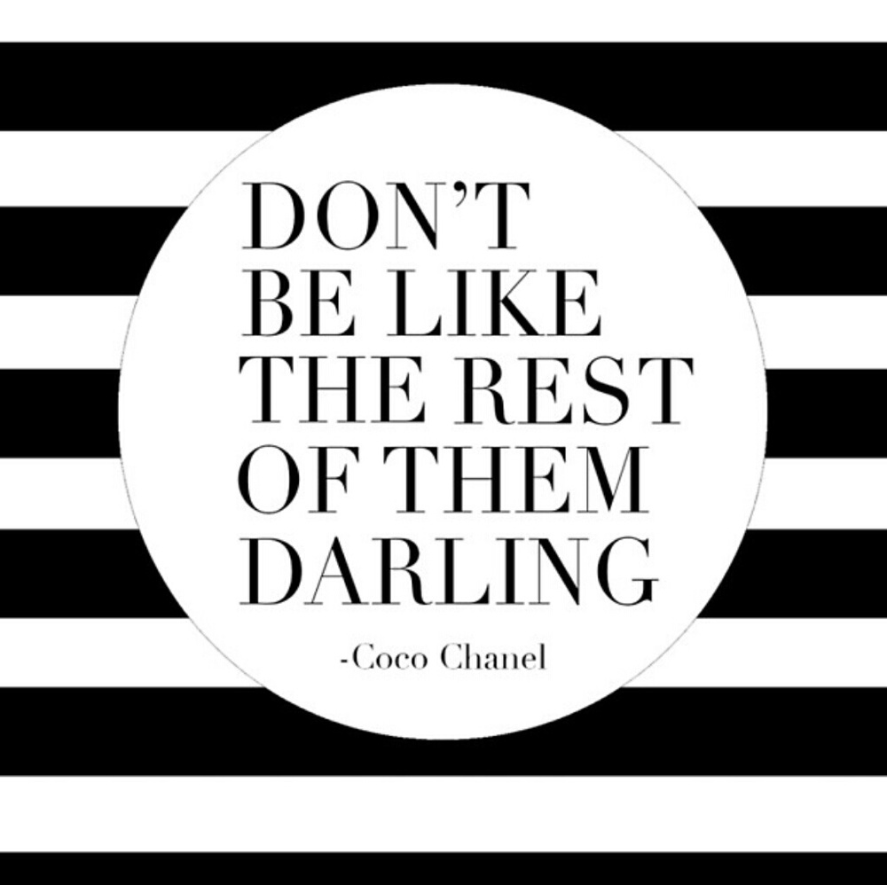 💋 Handbags & More Cruelty Free Fashion